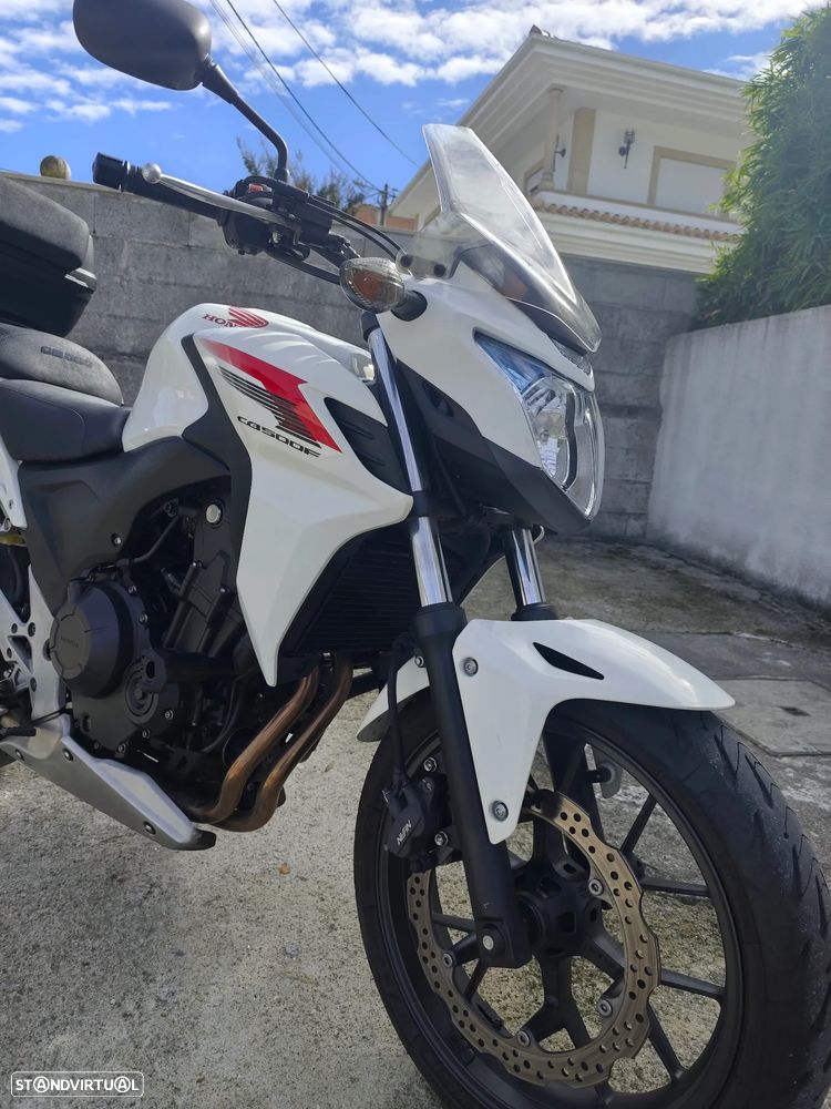 Honda CB - 1