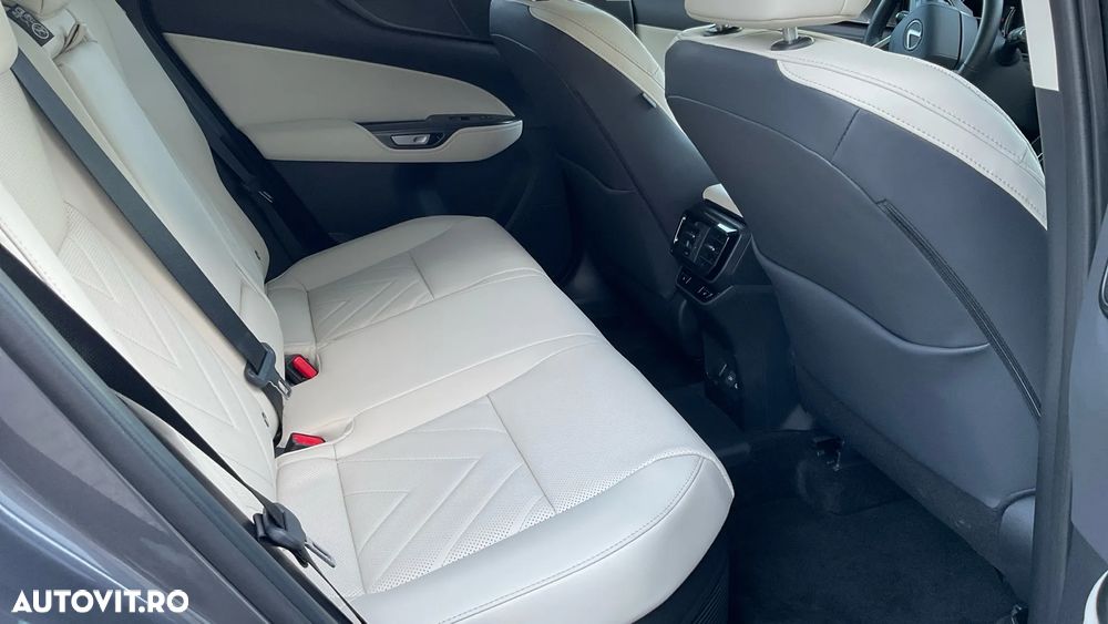 Lexus Seria NX 450h+ AWD CVT PHEV Luxury - 8