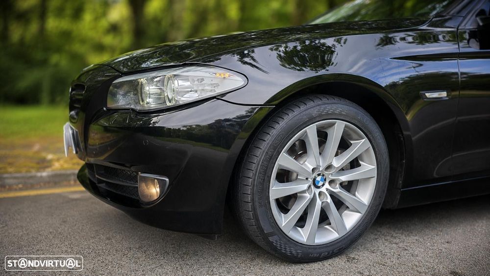 BMW 520 d Line Luxury Auto - 4