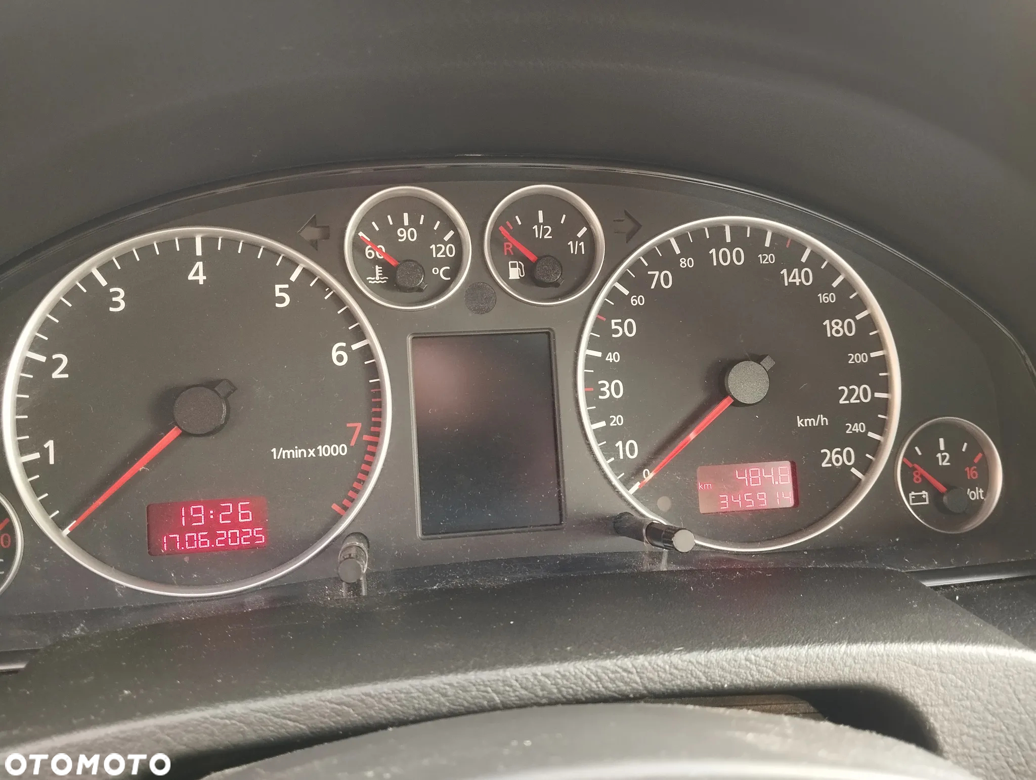 Audi A6 - 12