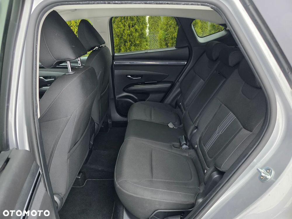 Hyundai Tucson 1.6 CRDi 48V-Hybrid 2WD DCT Select - 19