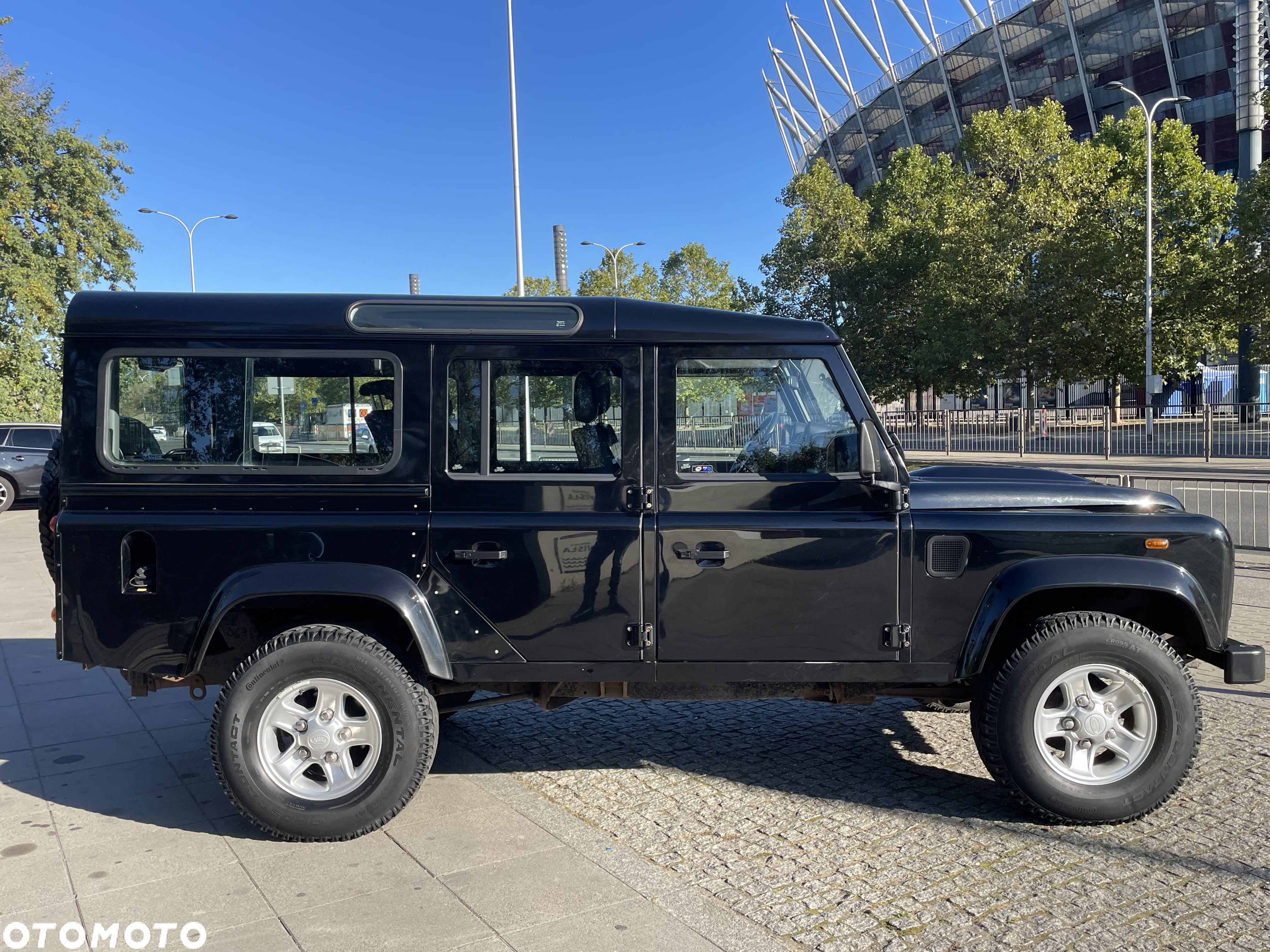 Land Rover Defender 110 2.2 TD4 SE - 9
