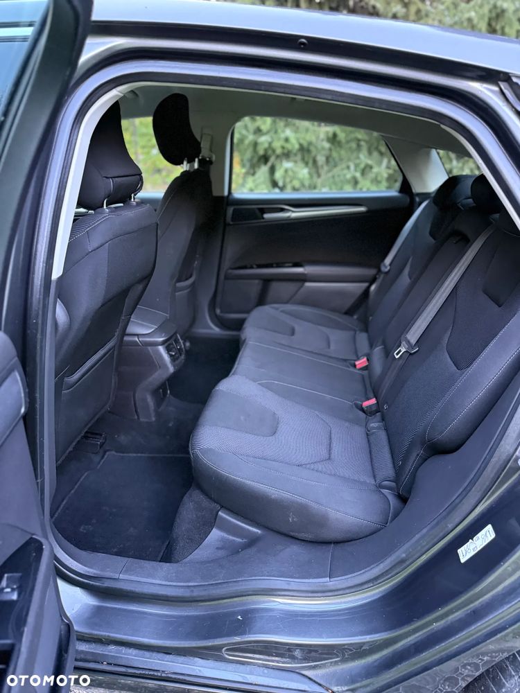 Ford Mondeo 2.0 TDCi Titanium - 18