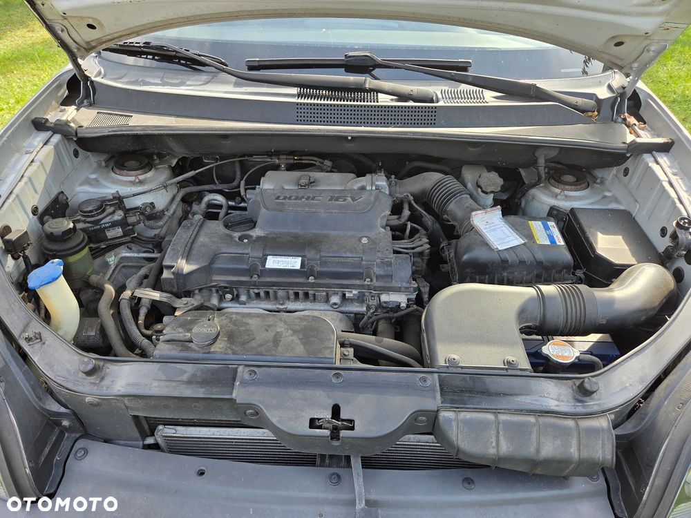 Hyundai Tucson 2.0 Comfort 2WD - 15