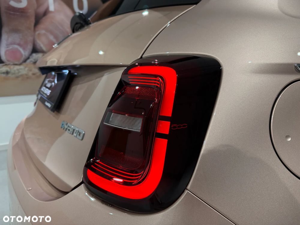 Fiat 500 ver-1-0-hybrid - 9