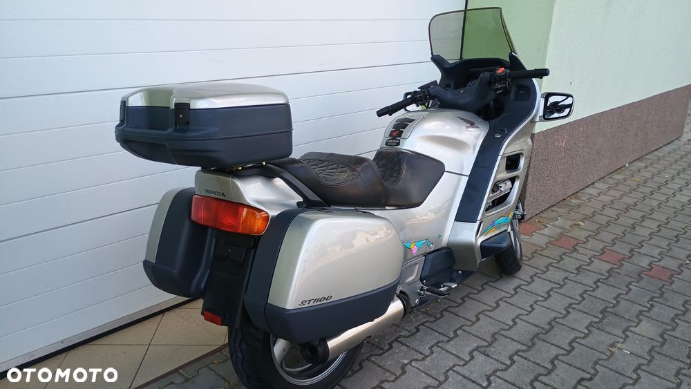 Honda ST - 4