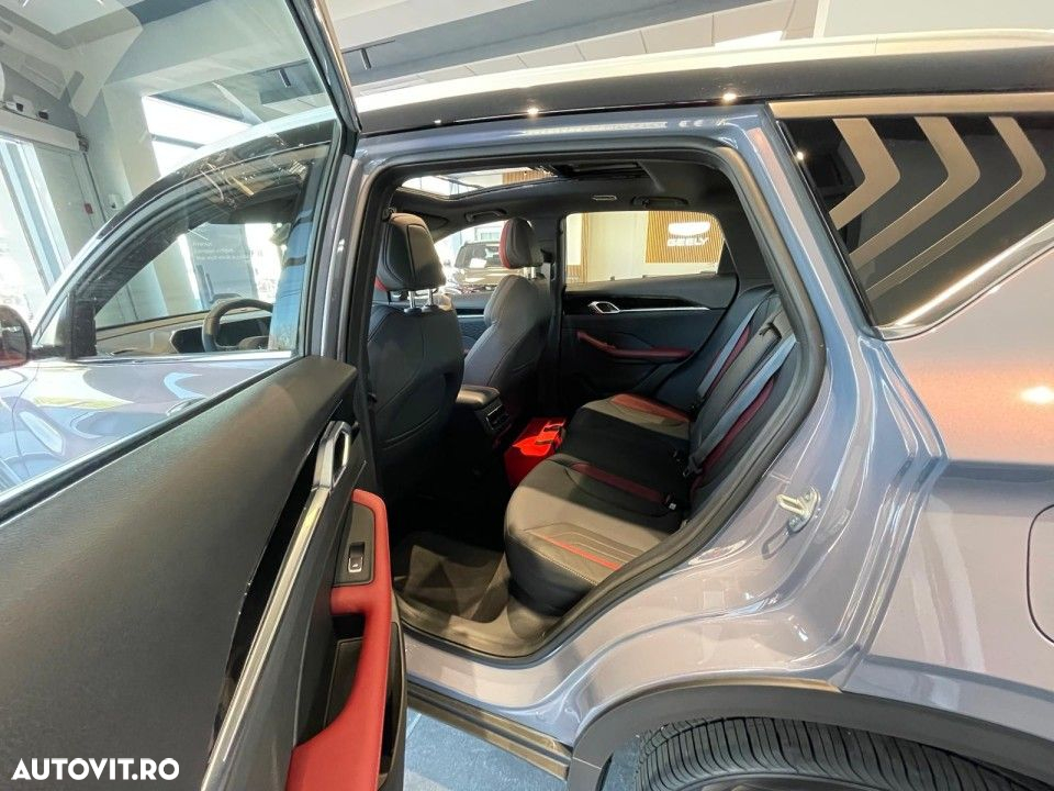 Geely Coolray - 7