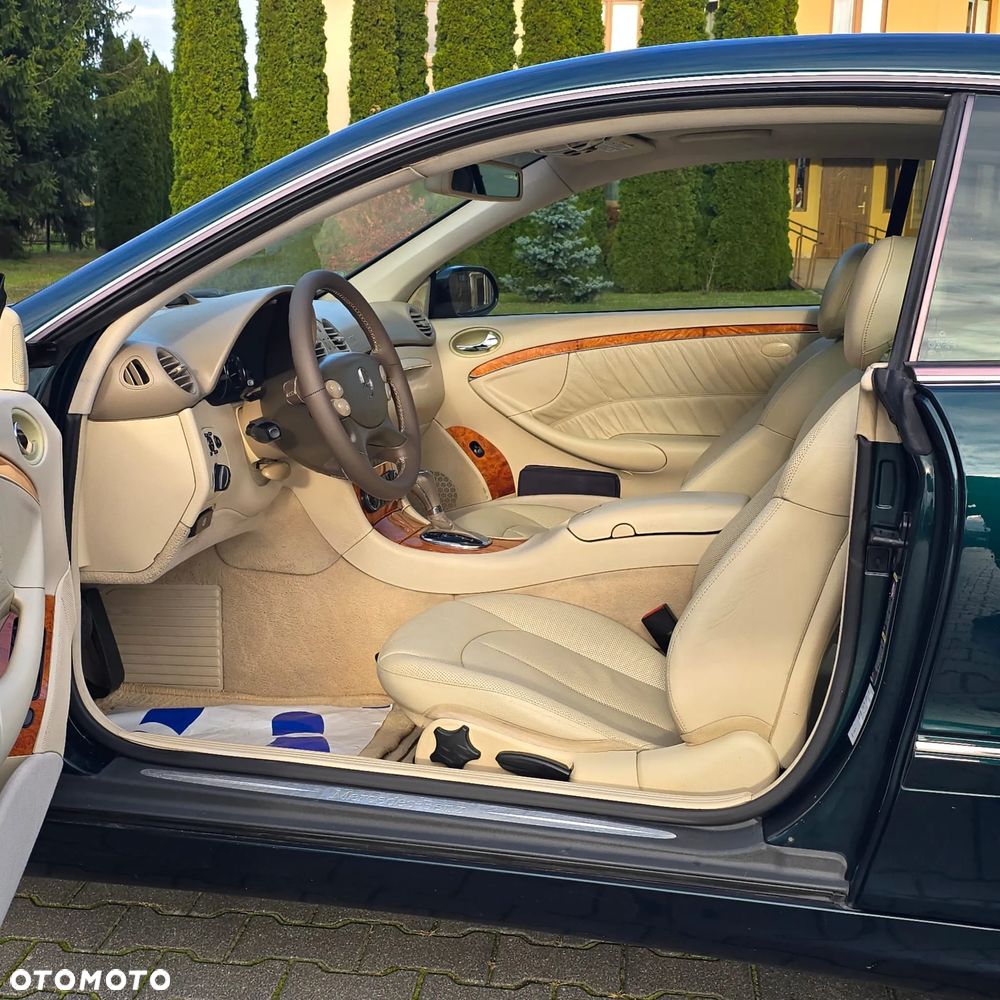 Mercedes-Benz CLK 320 Avantgarde - 24