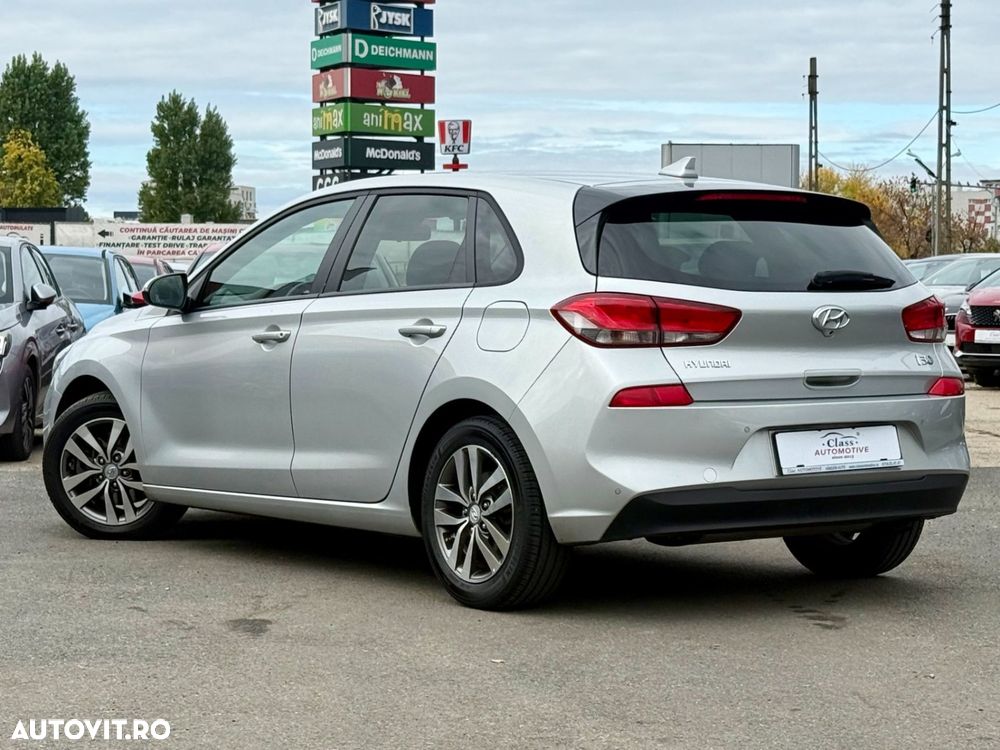HYUNDAI i30 2020 — imagine 5