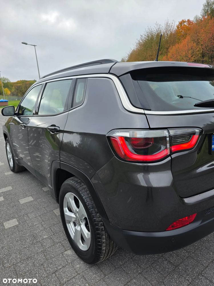 Jeep Compass - 18