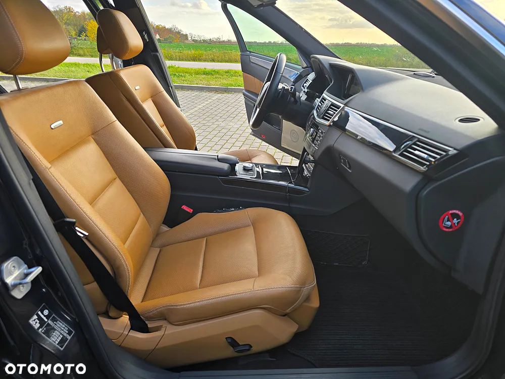 Mercedes-Benz Klasa E 350 CDI DPF BlueEFFICIENCY 7G-TRONIC Avantgarde - 22