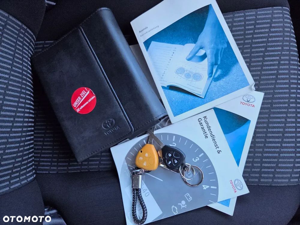 Toyota Avensis 1.6 Edition - 38