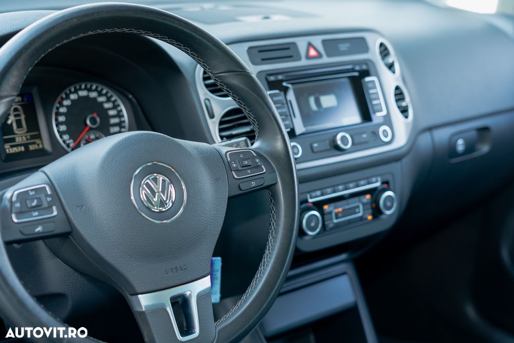 Volkswagen Golf Plus 1.6 TDI DPF MATCH - 24