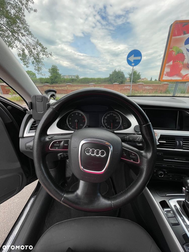 Audi A4 Avant - 12