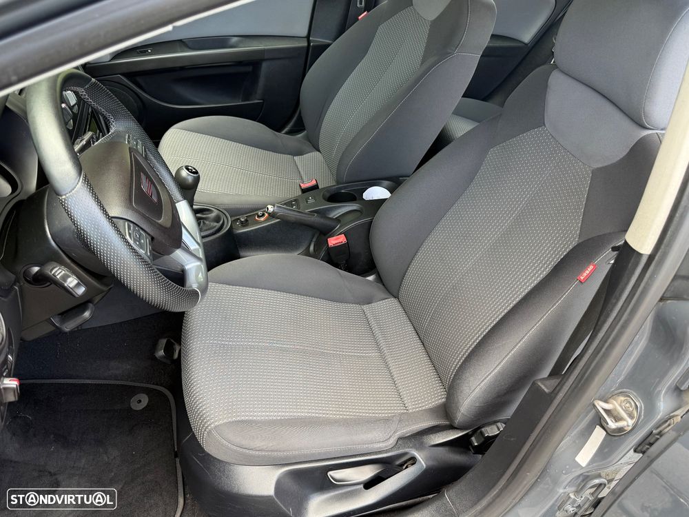 SEAT Leon 1.6 TDI DPF E-Ecomotive Reference - 18
