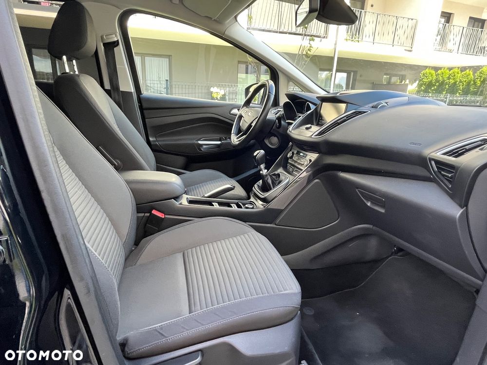 Ford C-MAX 1.5 EcoBoost Start-Stop-System Titanium - 19