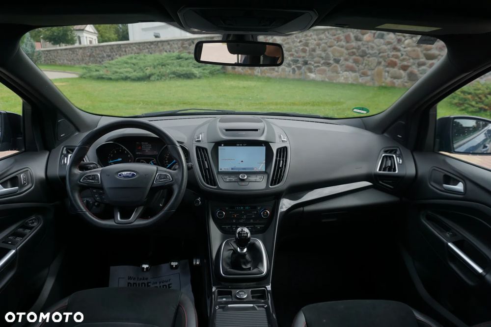 Ford Kuga 1.5 EcoBoost FWD ST-Line X - 13