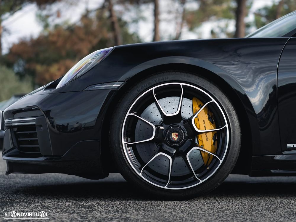 Porsche 911 (992) Turbo S PDK - 15