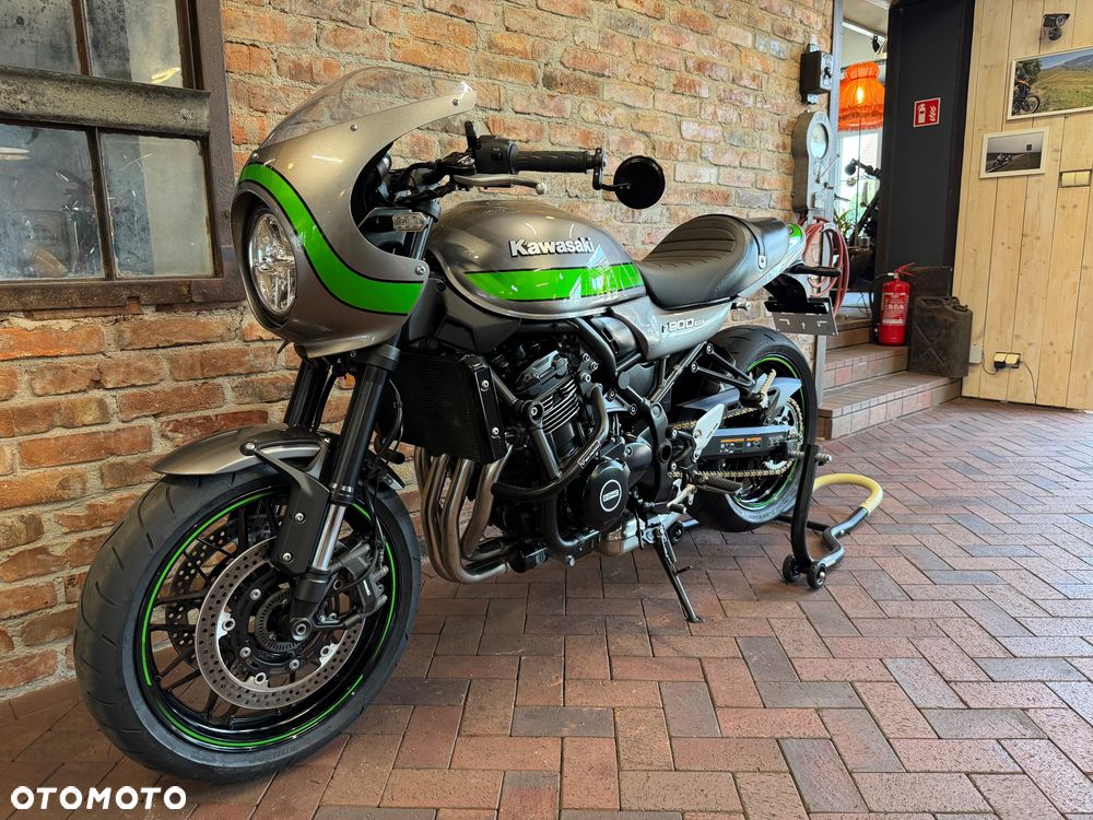 Kawasaki Z 900 RS - 5