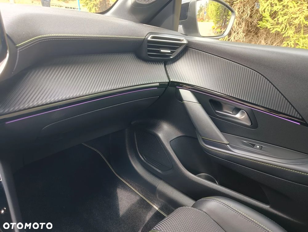 Peugeot 208 PureTech 100 EAT8 GT Pack - 16