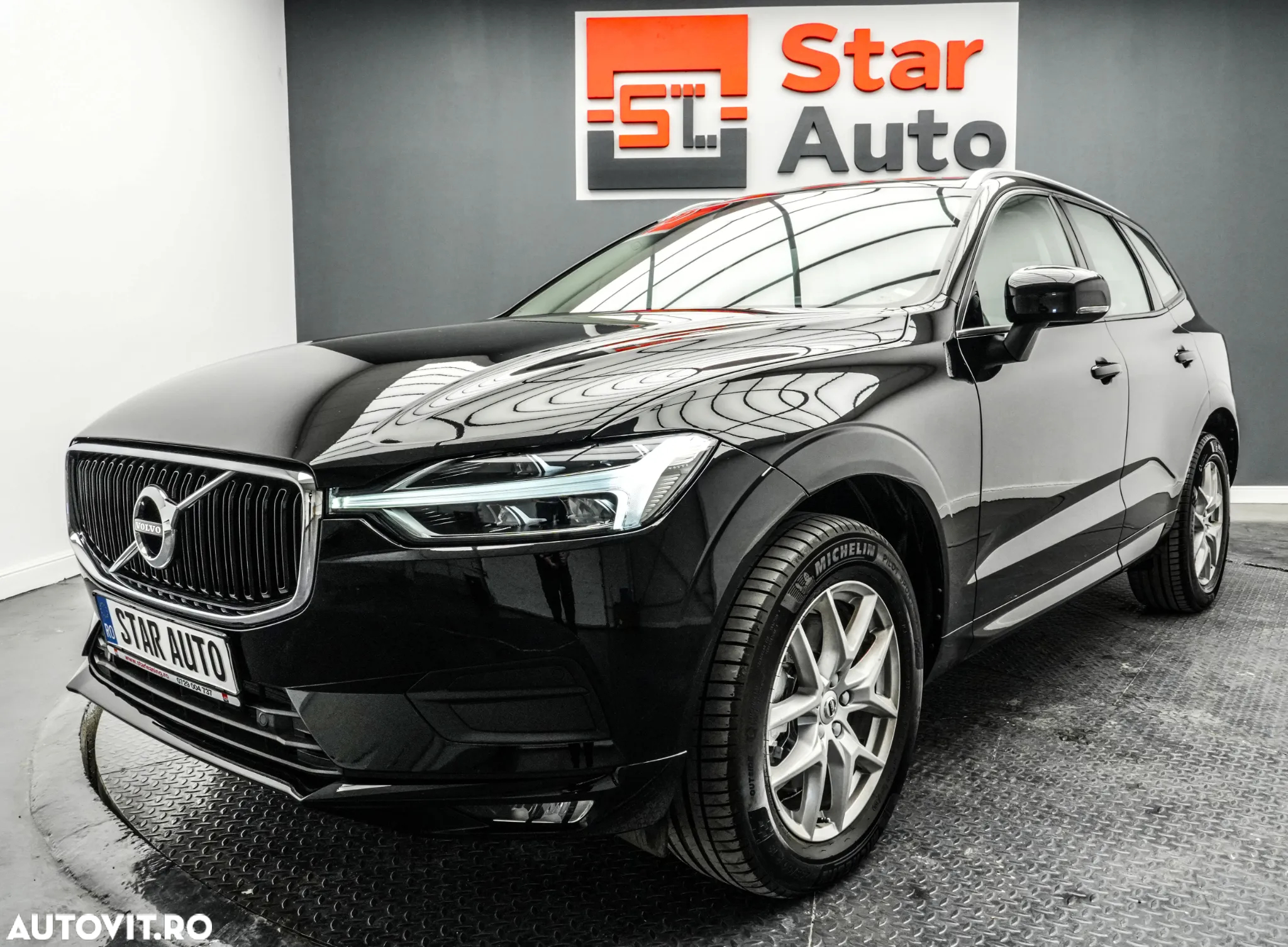 Volvo XC 60 D4 Momentum Pro - 2