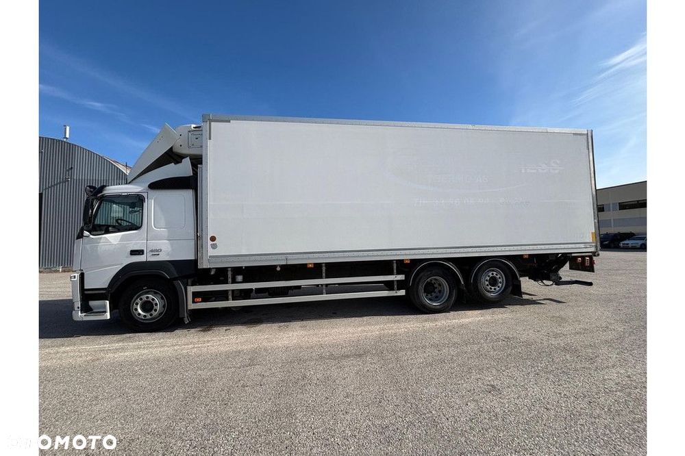 Volvo FM460 6x2 + CARRIER SUPRA 1250 - 9