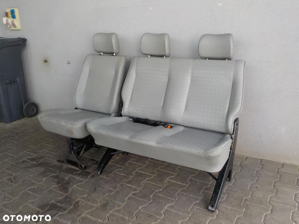 VW T4 FOTEL FOTELE SIEDZENIA RZĄD ŚRODKOWY TYŁ - 2