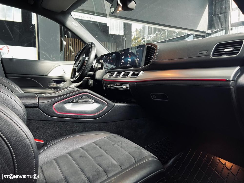 Mercedes-Benz GLE 300 d 4Matic - 22