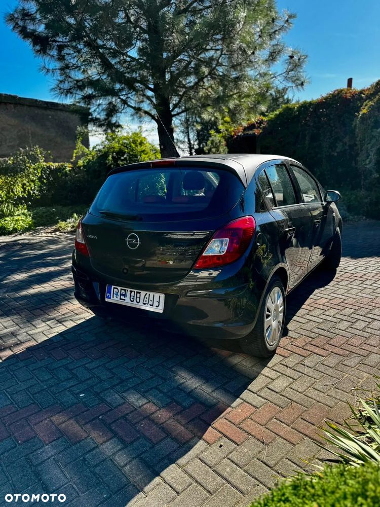 Opel Corsa - 2
