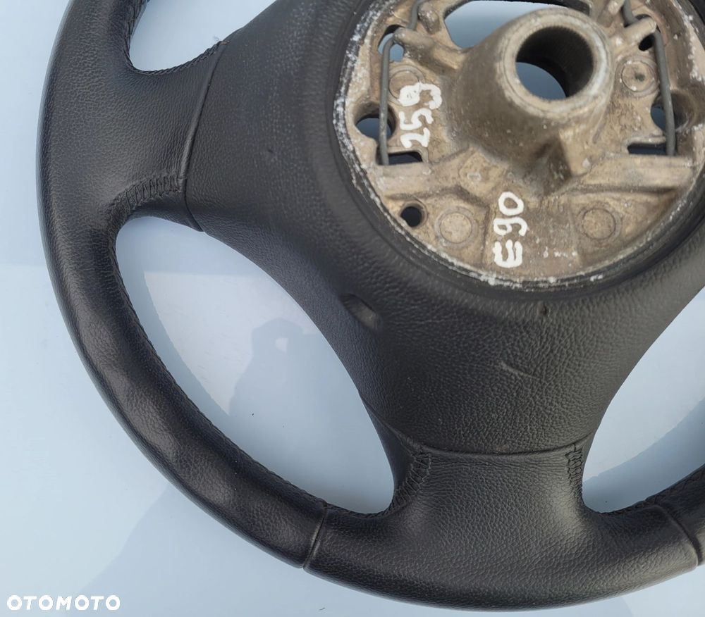 KIEROWNICA BMW E81 E82 E87 E88 E90 E91 E92 E93 X1 E84 259 - 8