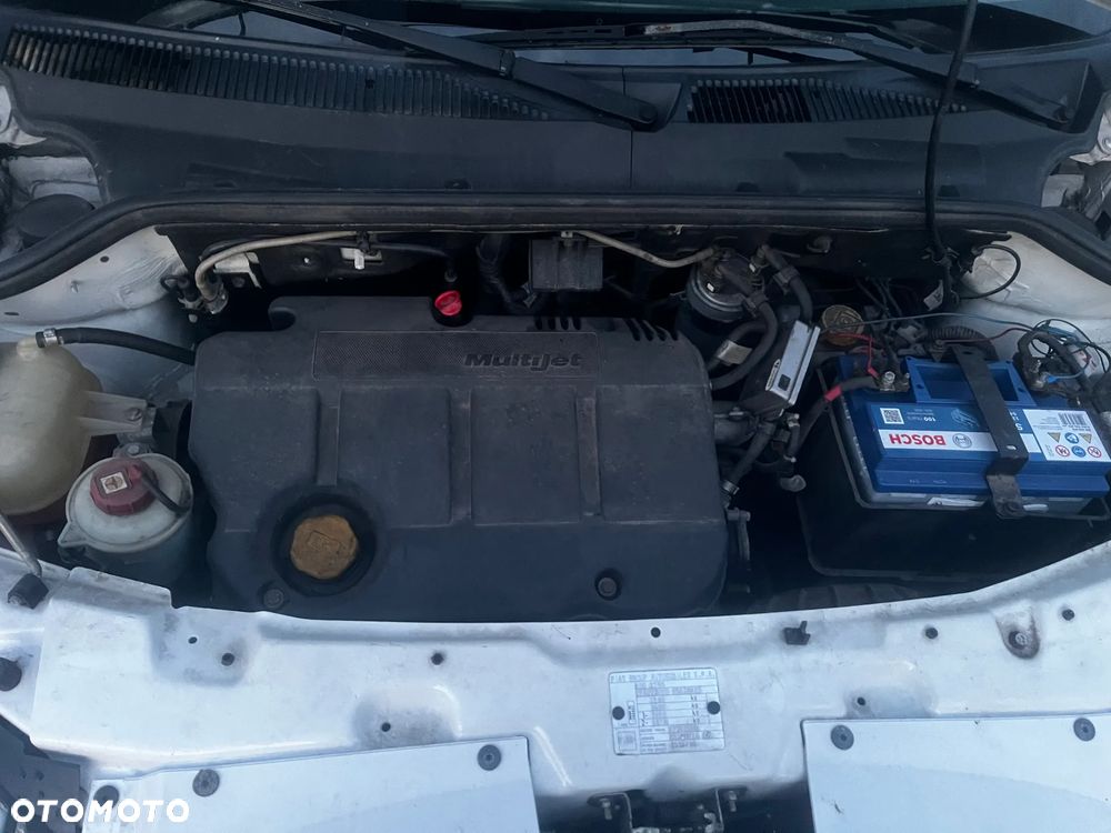 Fiat Doblo - 12