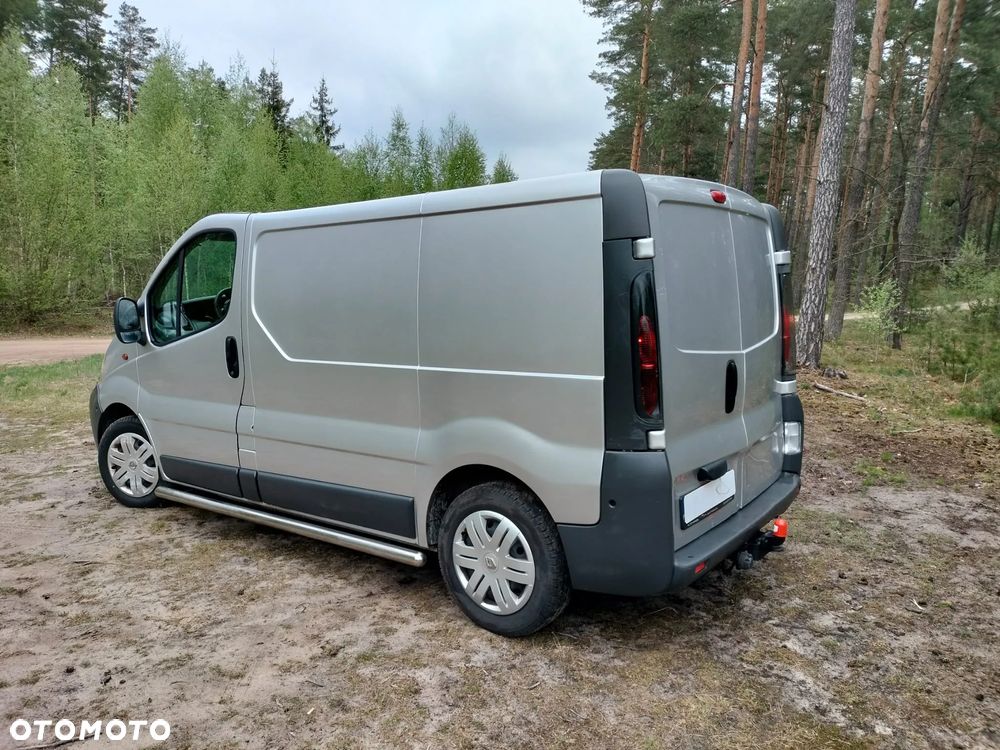 Opel vivaro - 15