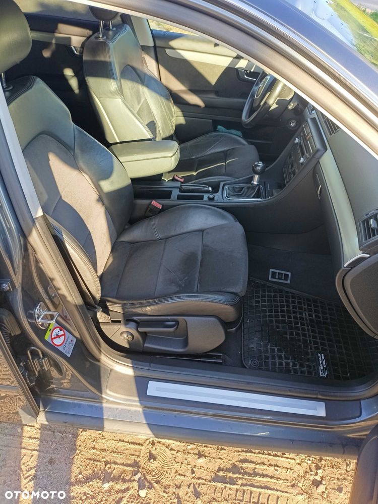 Audi A4 Limousine - 7