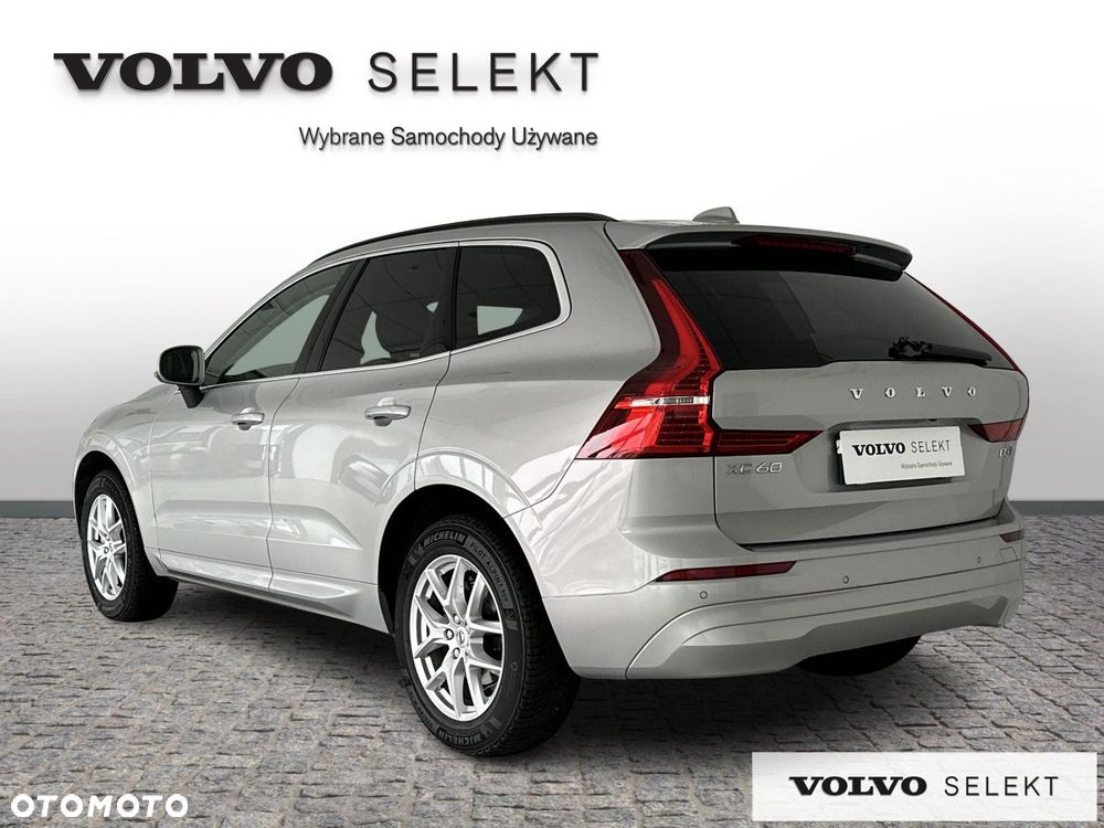 Volvo XC 60 - 4
