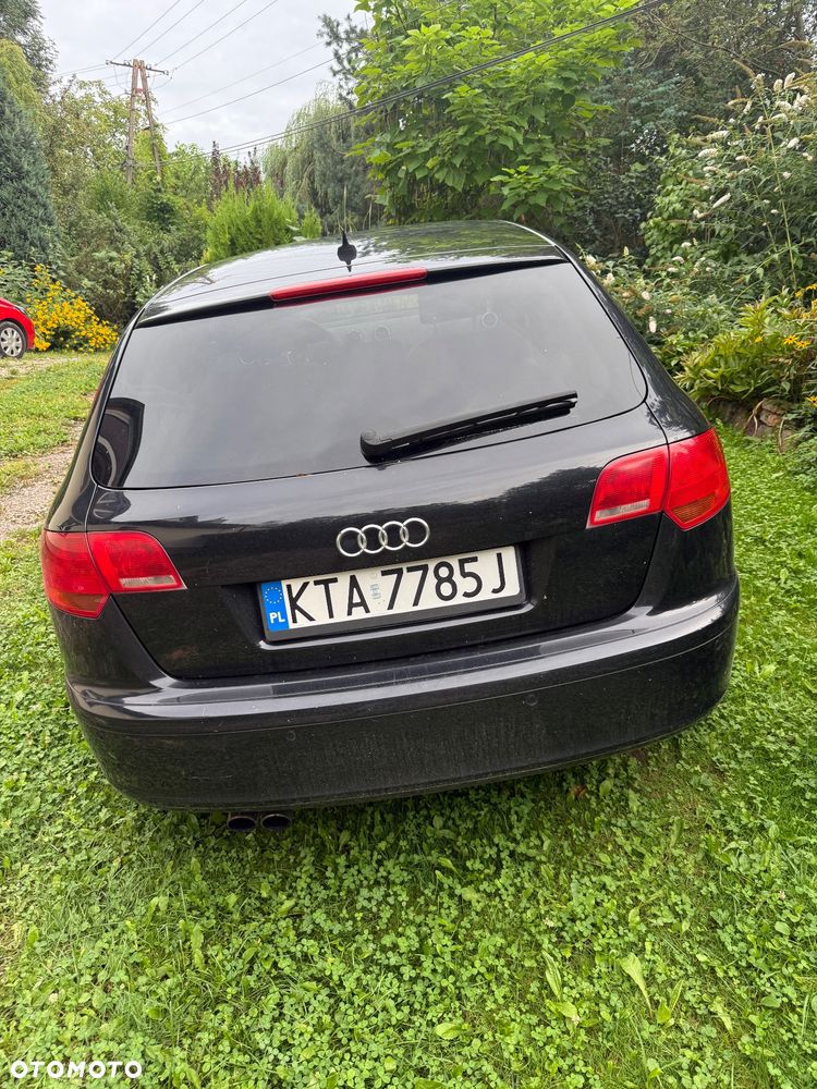 Audi A3 Sportback 2.0 TDI DPF Quattro Ambiente - 5