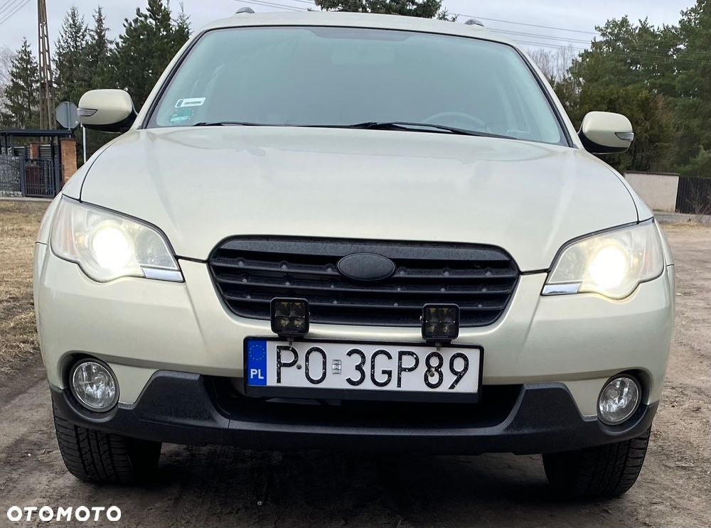 Subaru Outback 3.0RE 000 - 11