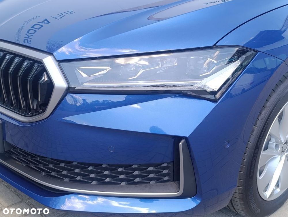 Skoda Superb 1.5 TSI Plug-in Hybrid Selection DSG - 8