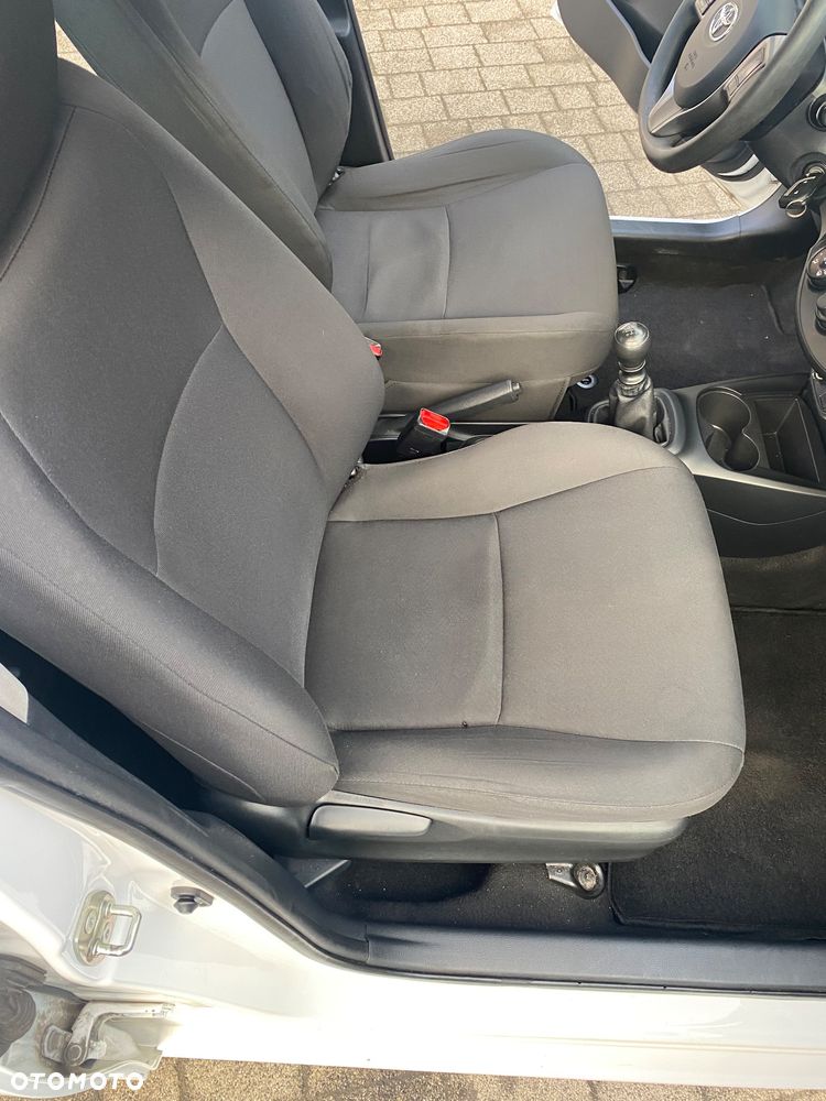 Toyota Yaris 1.5 Active - 13