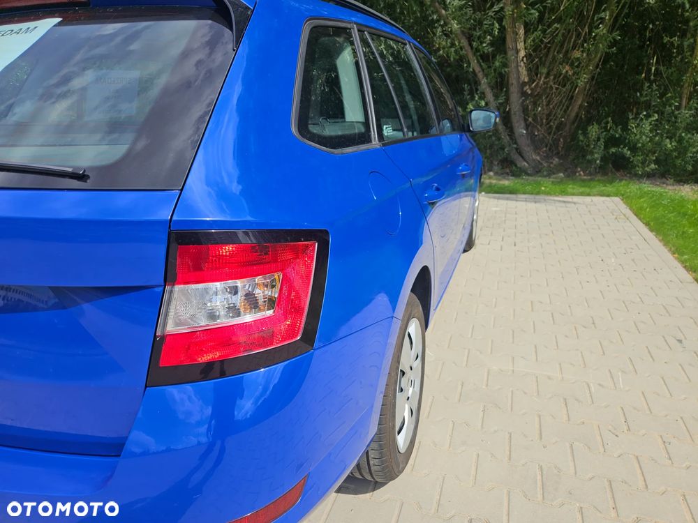 Skoda Fabia 1.0 Ambition - 19