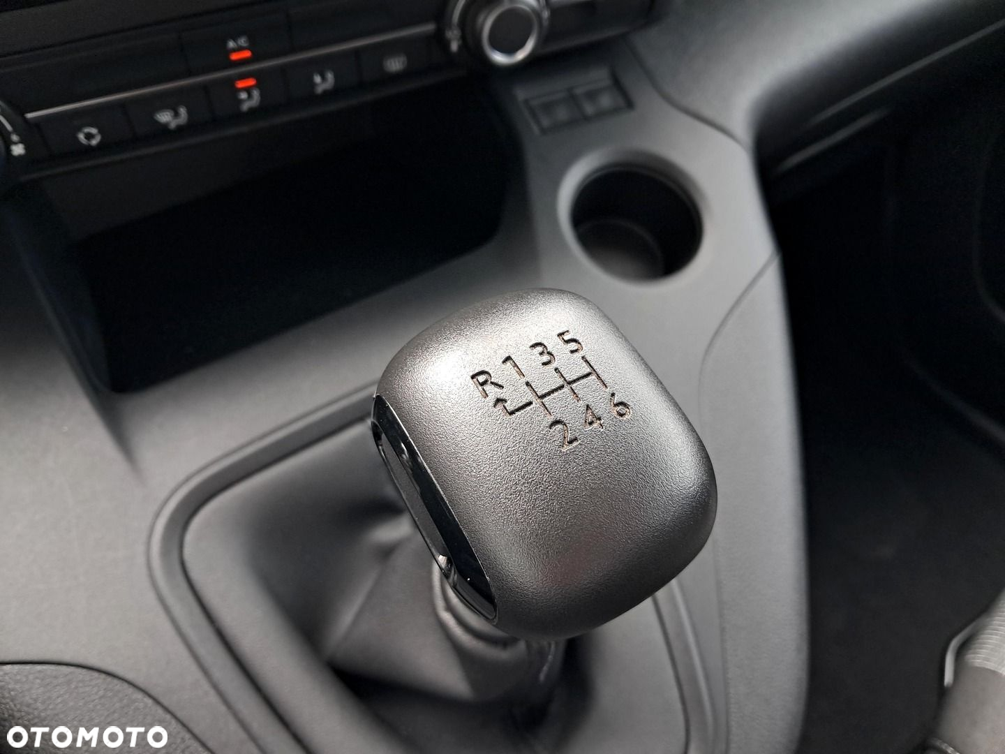 Toyota Proace City Verso 1.5 D-4D Business - 23