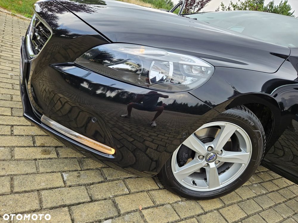 Volvo V40 T4 Kinetic - 29