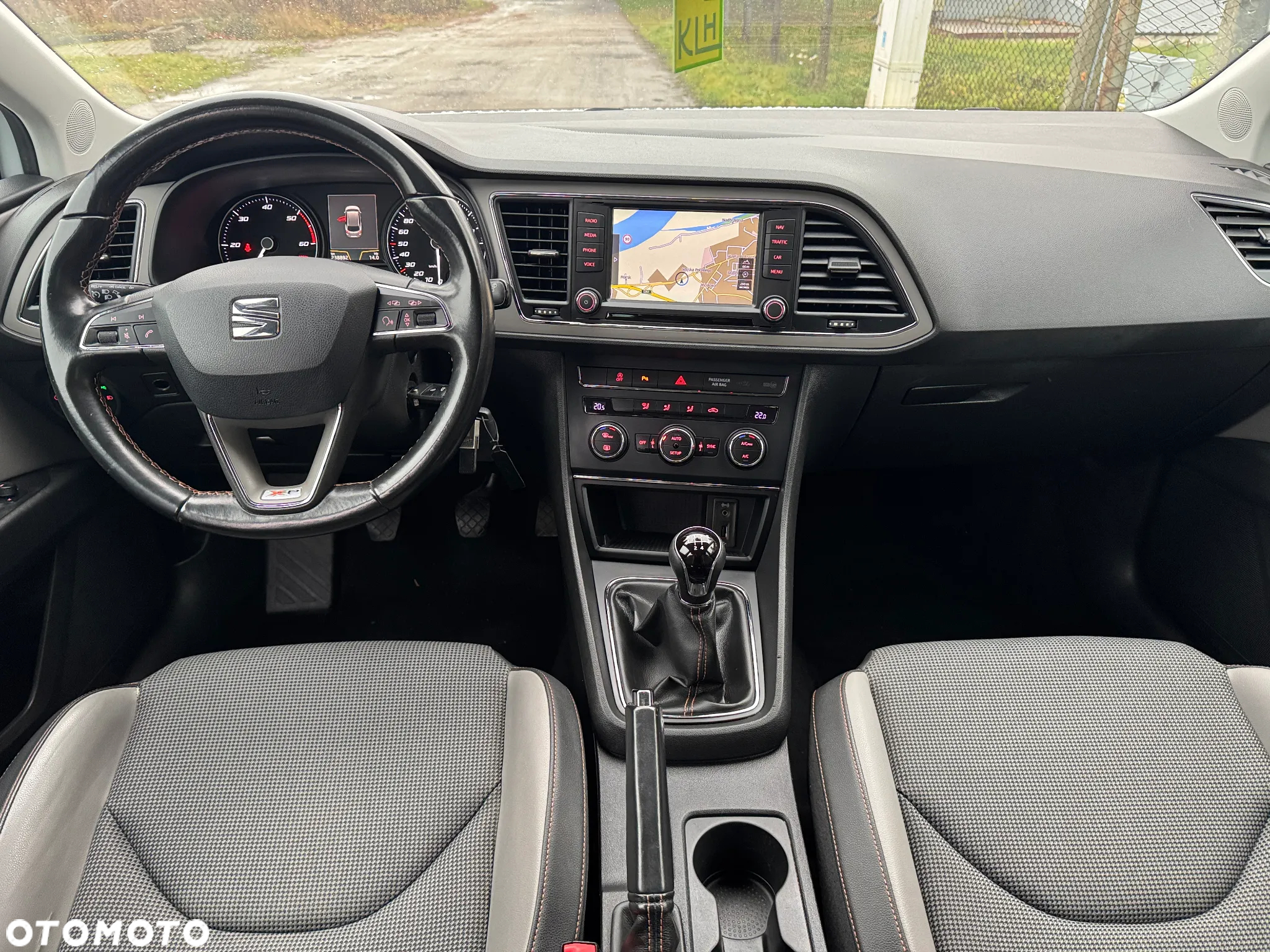 Seat Leon ST 1.6 TDI Start&Stop X-Perience - 4