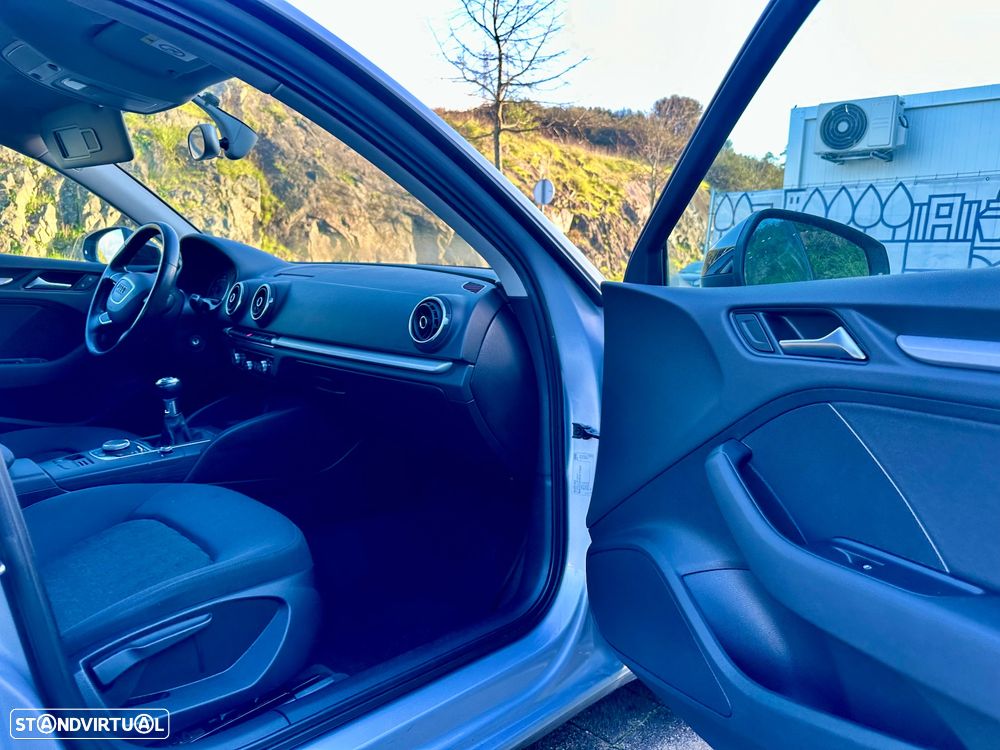 Audi A3 Sportback 2.0 TDI Attraction - 31