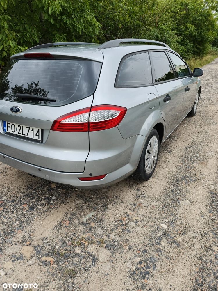 Ford Mondeo 1.8 TDCi Ambiente - 7
