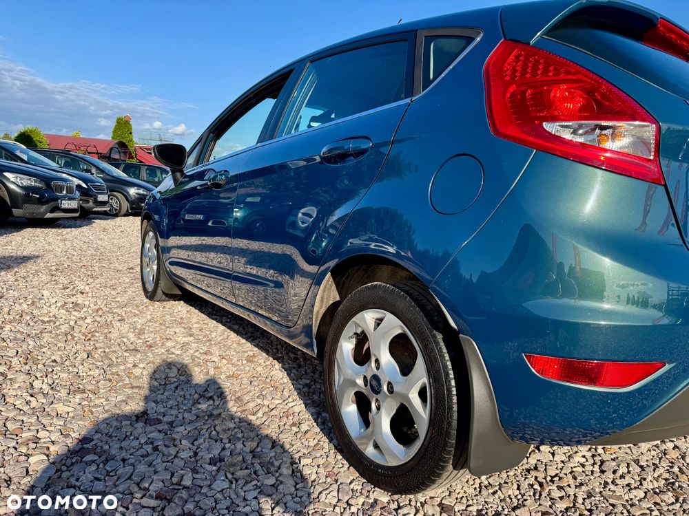 Ford Fiesta - 19