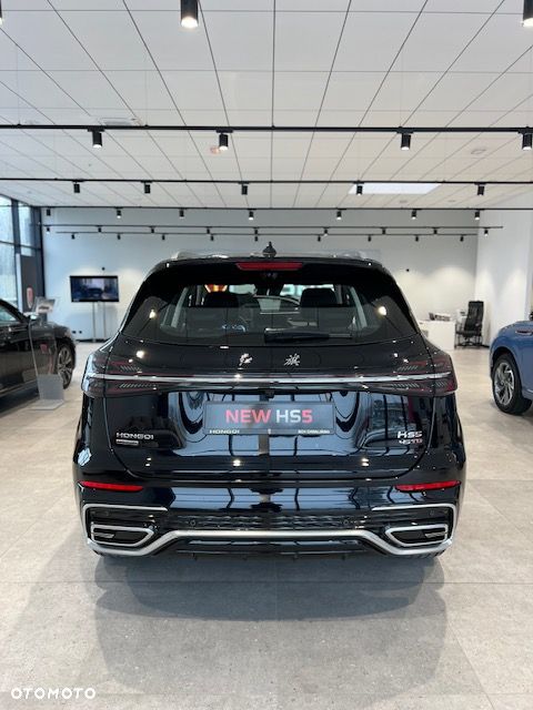 Hongqi HS5 - 5