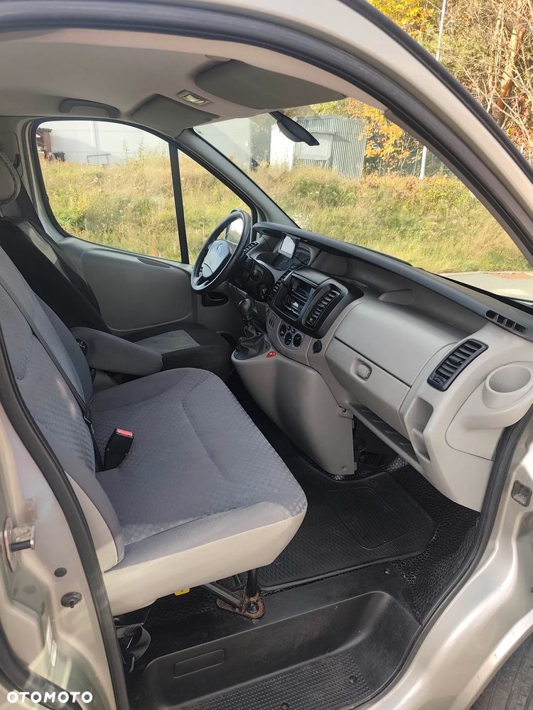 Renault Trafic - 7