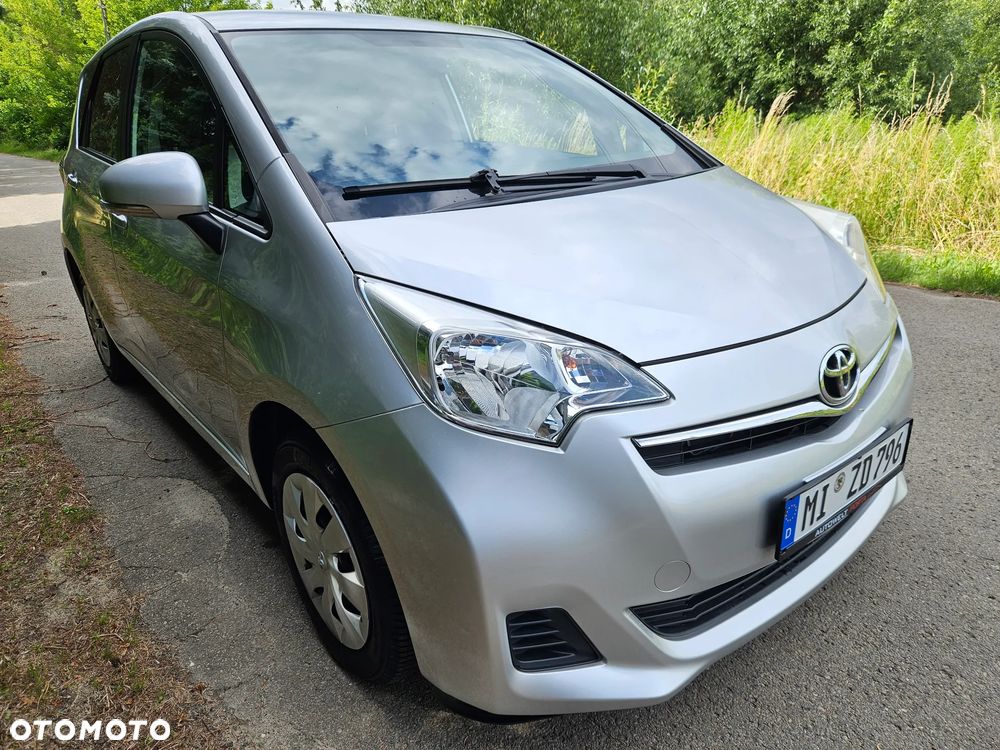 Toyota Verso S 1.33 VVT-i Multidrive Club - 13