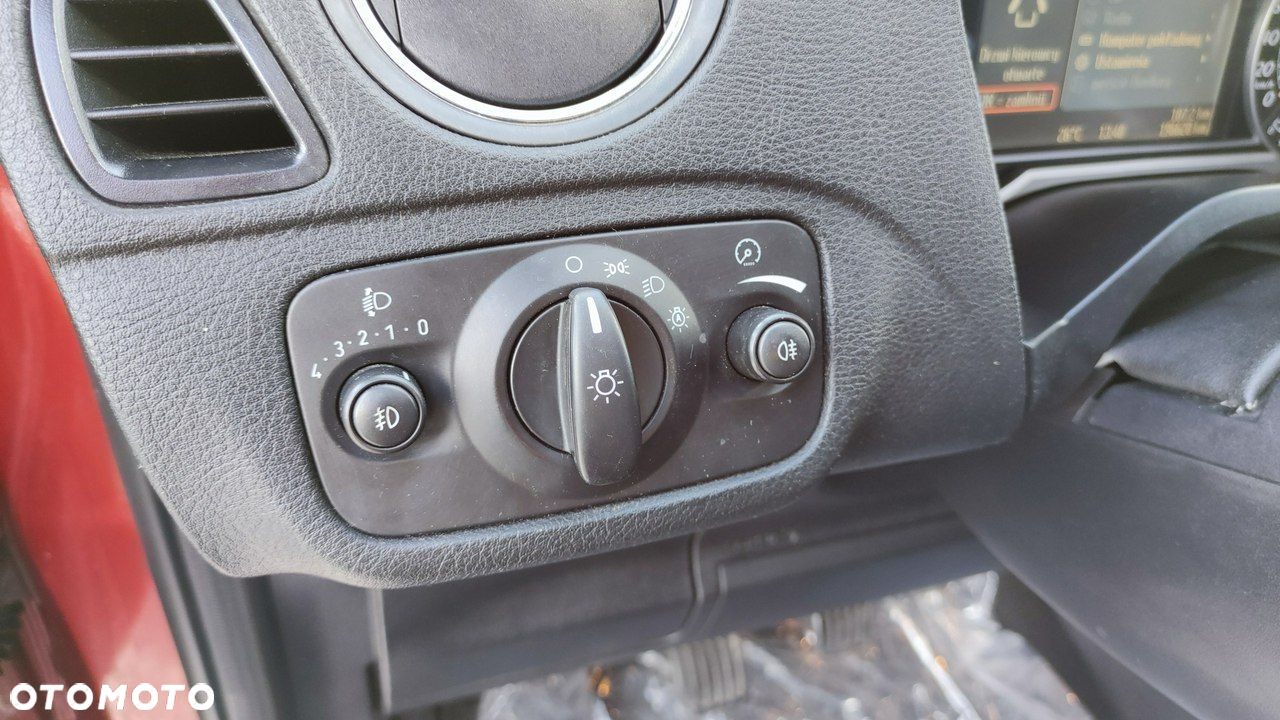 Ford S-Max - 29