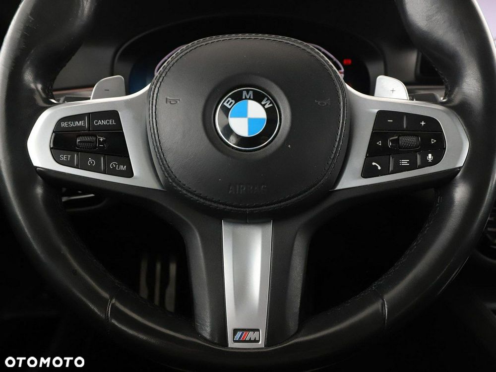 BMW Seria 5 - 22